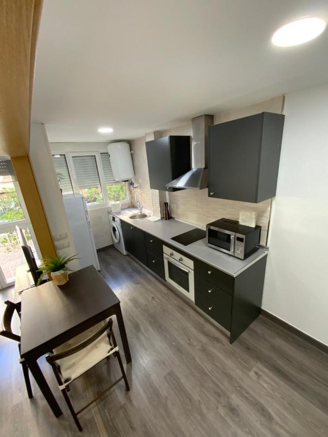 Reyna Apartamentos Malaga Exterior photo